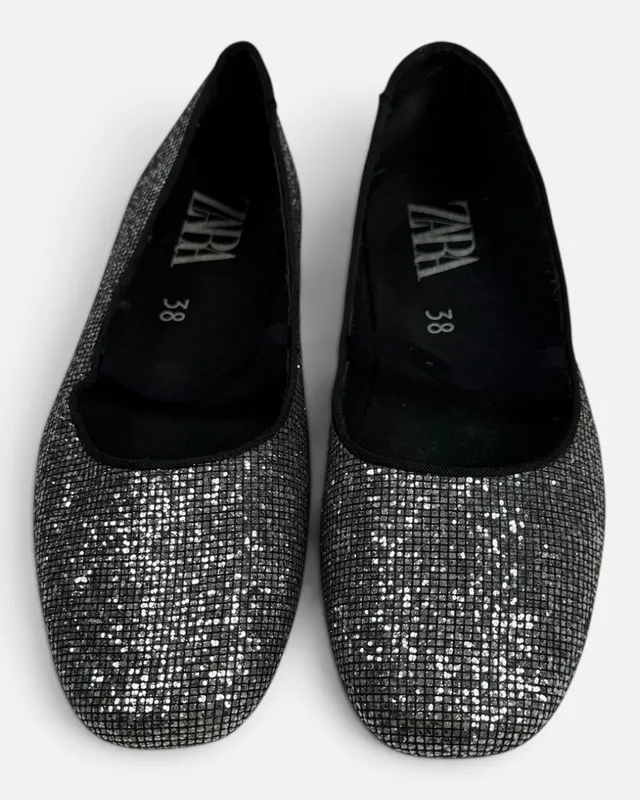 Chatitas ballerinas plateadas zara