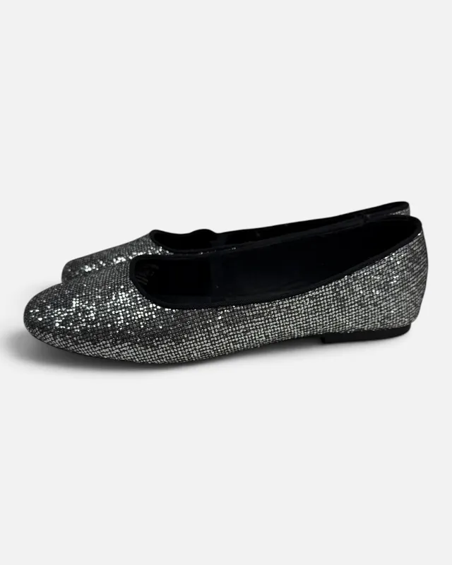 Chatitas ballerinas plateadas zara