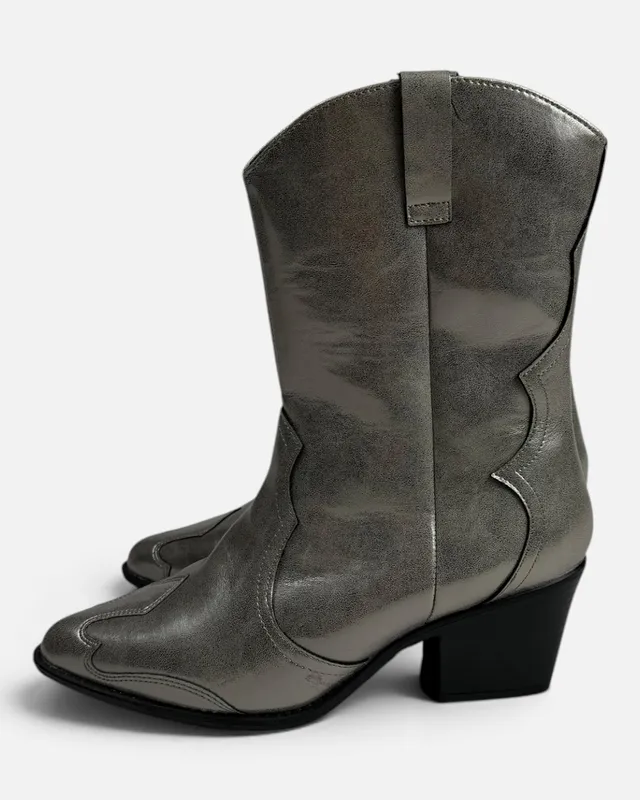 Botas plateadas mss carol