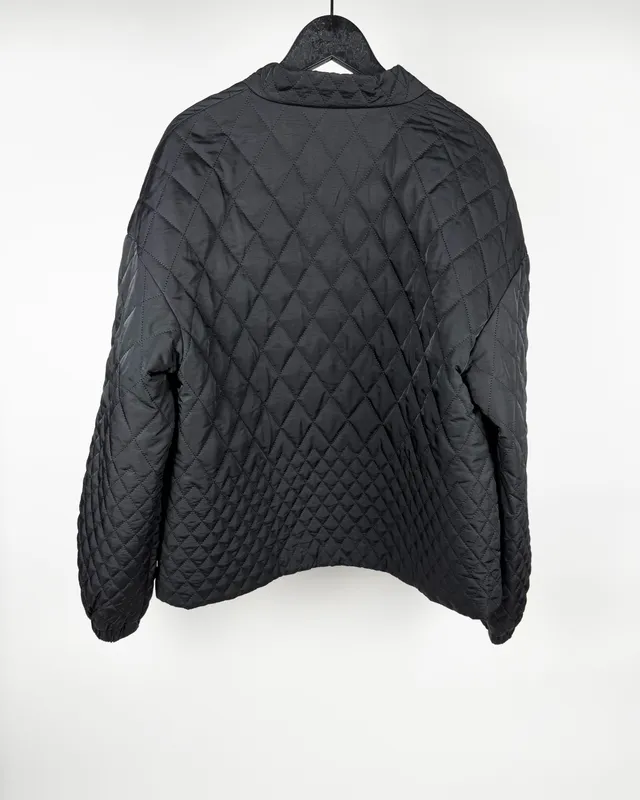 Campera negra romero