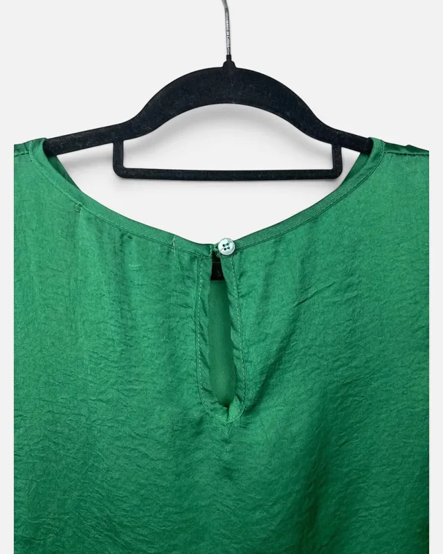 Blusa verde saten limite