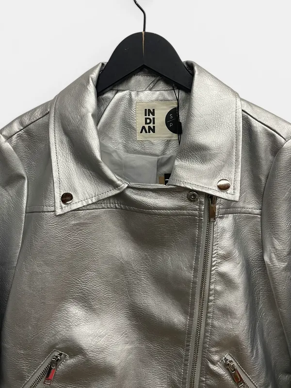 Chaqueta biker plateado indian
