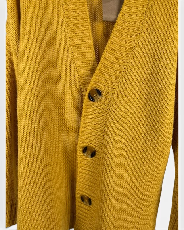 Saco amarillo be gansesha