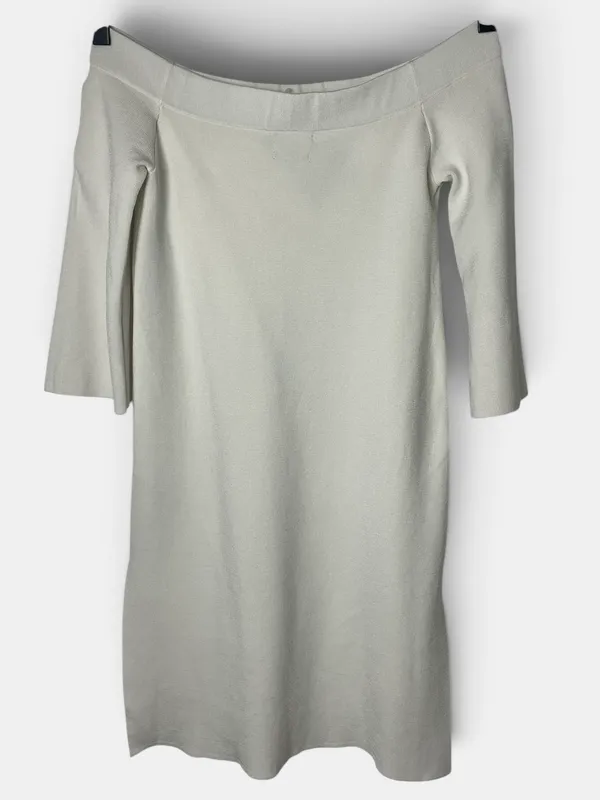 Remera off shoulder tejida larga massimo dutti