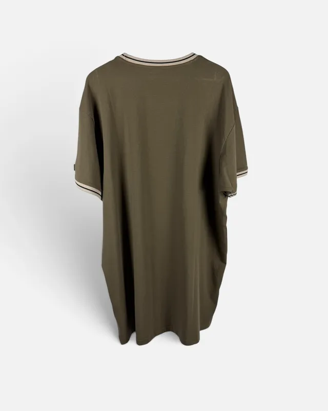 Remera verde c/puño kenneth cole