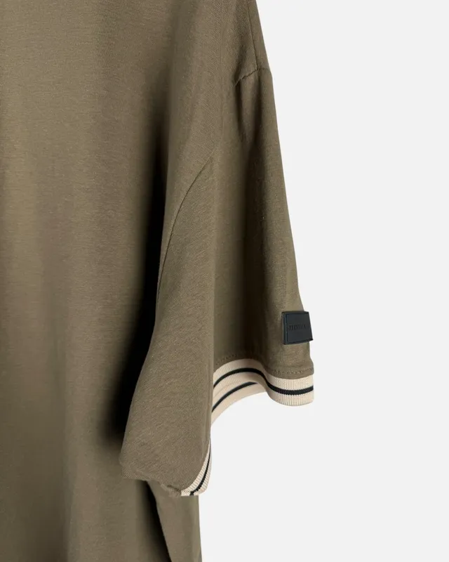 Remera verde c/puño kenneth cole