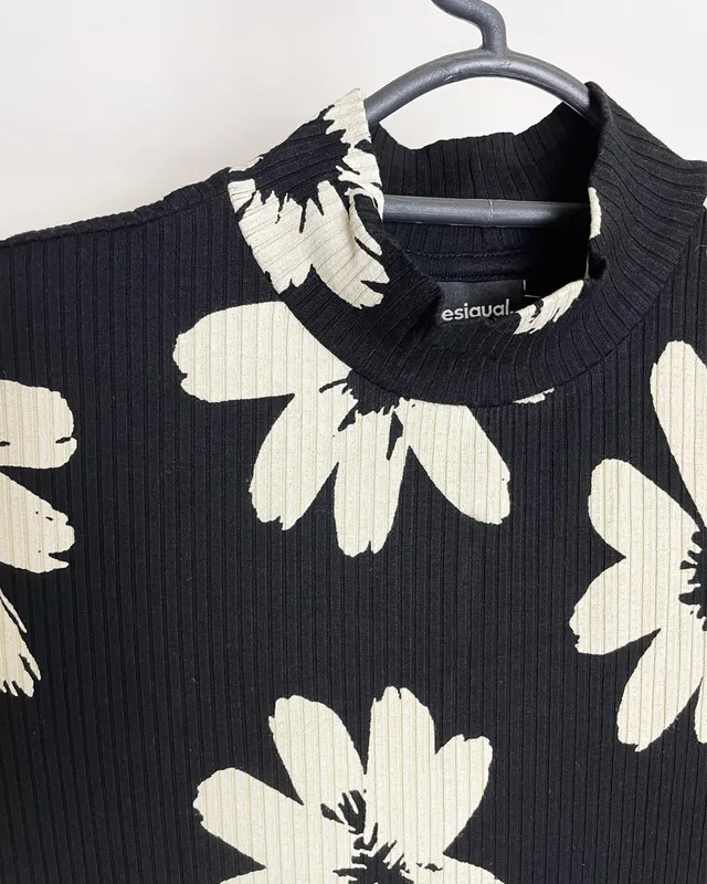 VESTIDO ESTAMPADO DESIGUAL