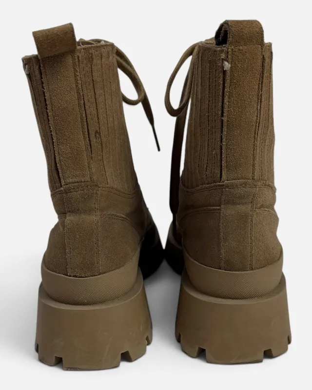 Borcegos beige zara