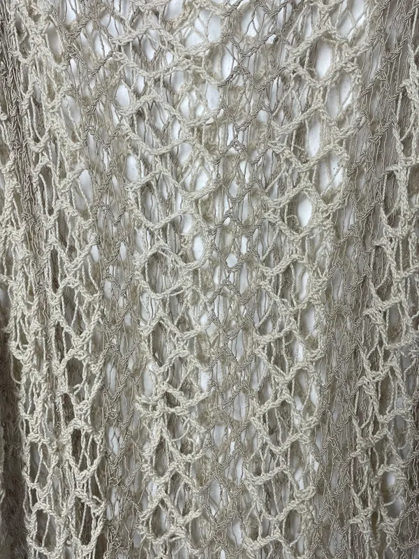 Buzo tejido muy calado manga murcielago zara