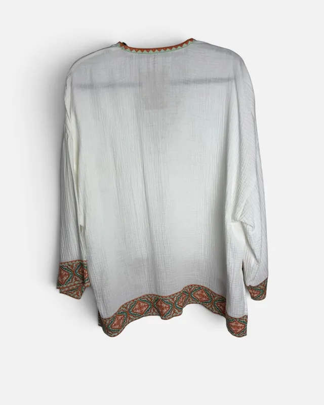Blusa blanca guarda zara