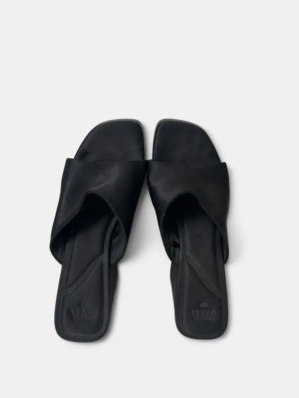 Sandalias saten plataforma zara