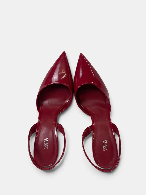 Zapatos charol en punta taco fino zara