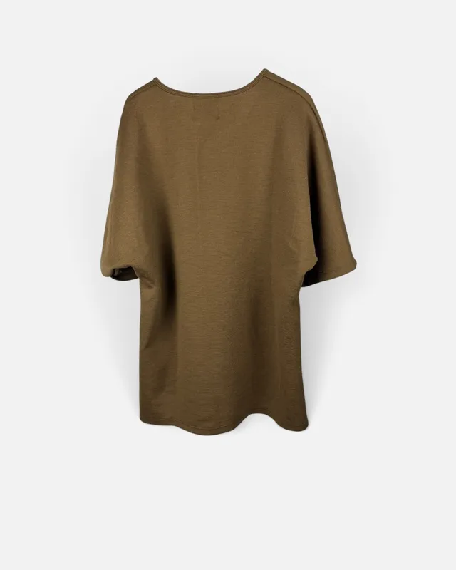 Remera mc marron rotunda