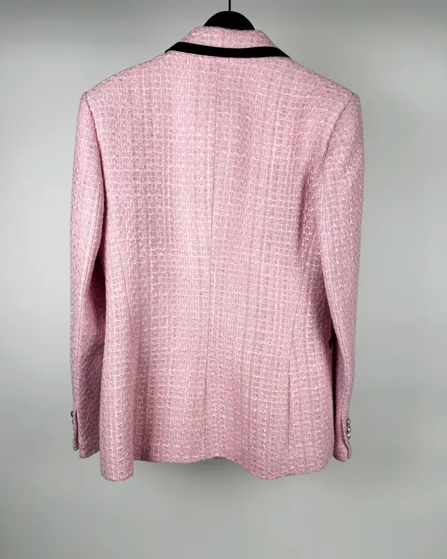 Blazer rosado c/vivo negro zara