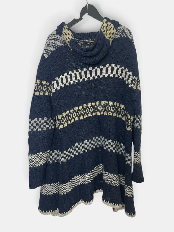 Saco tejido lana con capucha jacquard africa