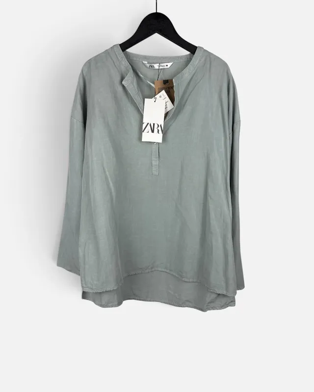 Blusa verde zara