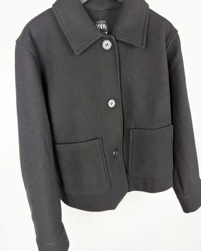 Chaqueta negra zara