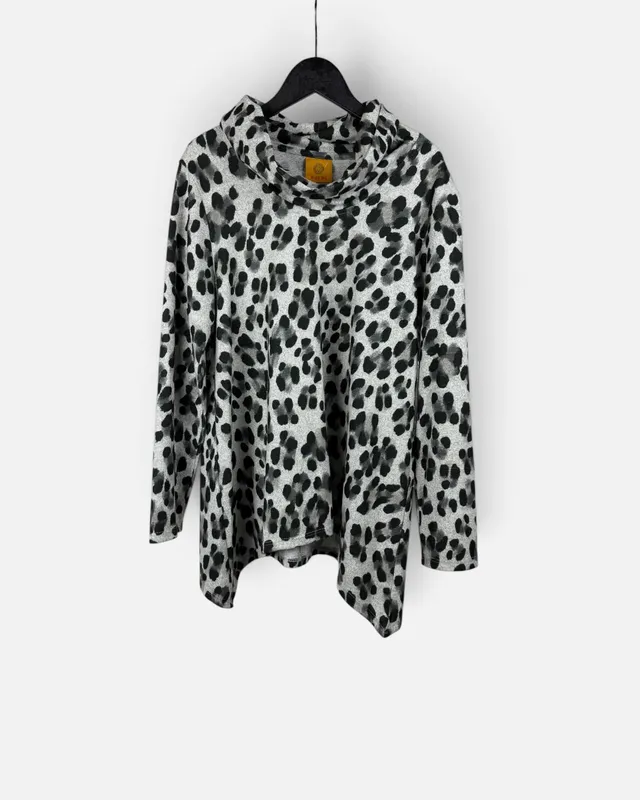 Buzo animal print gris ruby rd.
