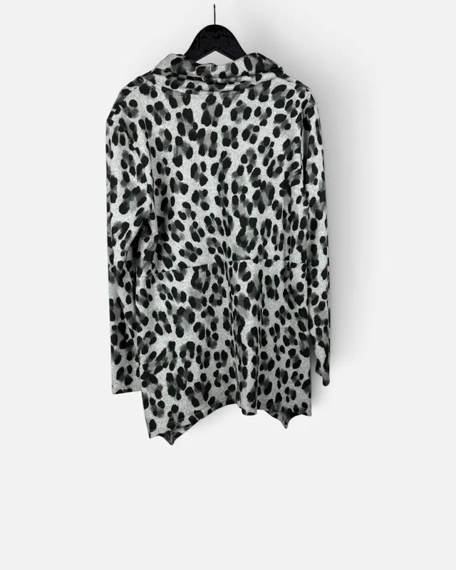 Buzo animal print gris ruby rd.