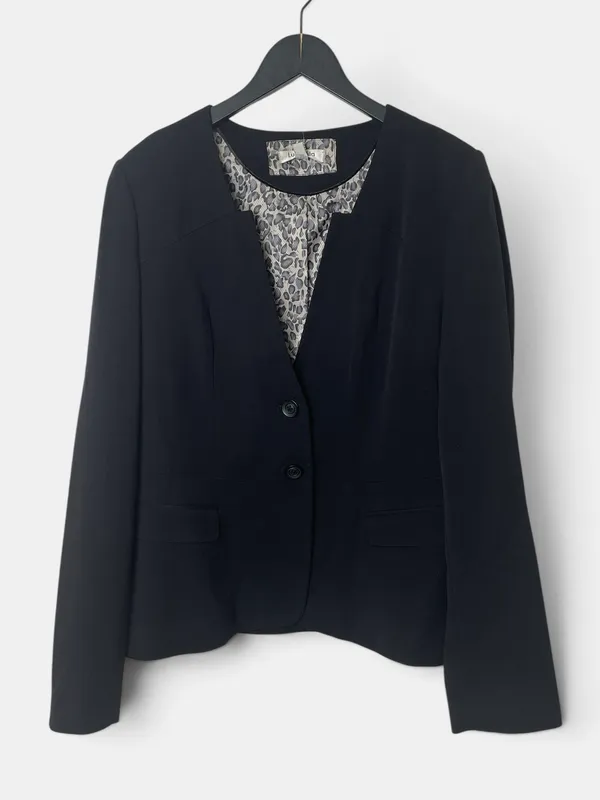 Blazer sin cuello forro animal print lolita