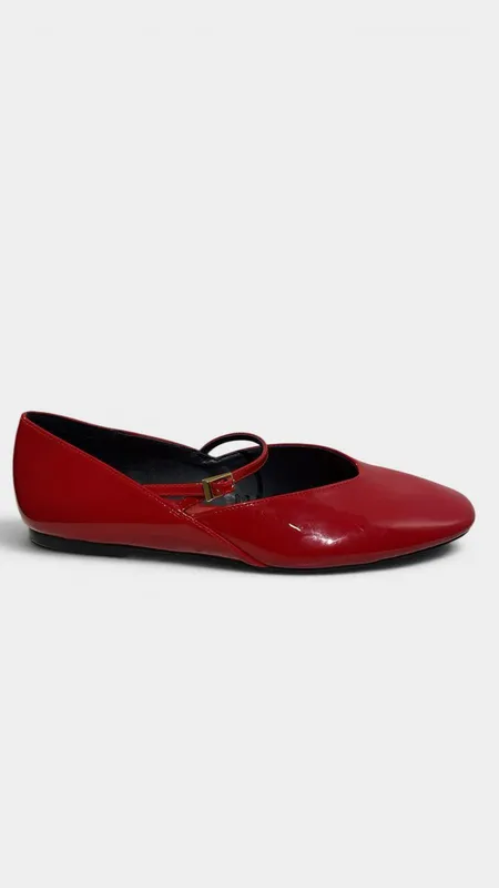 Balerinas Zara charol rojo con hebilla