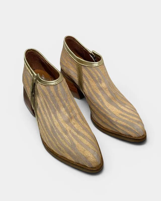 Botin en cuero taco alto en madera lannot