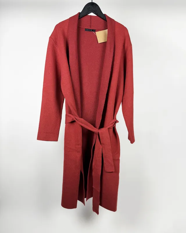 Saco rojo largo rotunda
