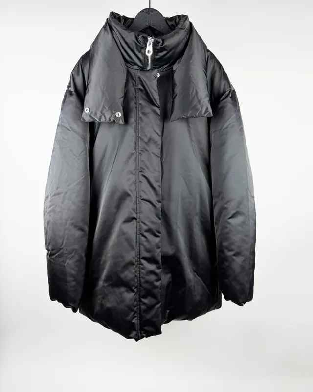 Campera negra asos