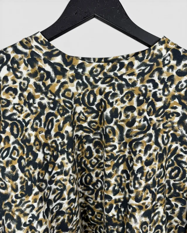 Remera animal print maria cher
