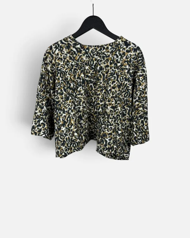 Remera animal print maria cher