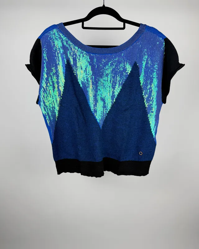 Chaleco azul y negro c/lentejuelas vitamina