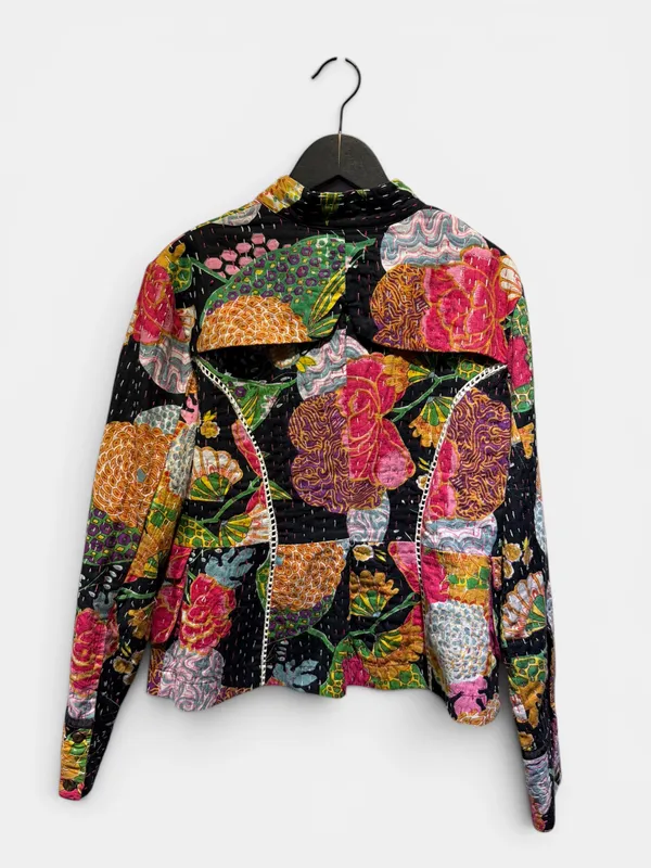 Chaqueta estampada capitoneada indian style