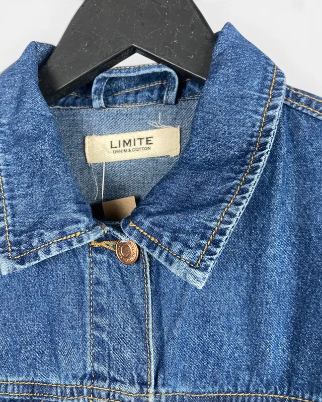 Campera de jean azul limite