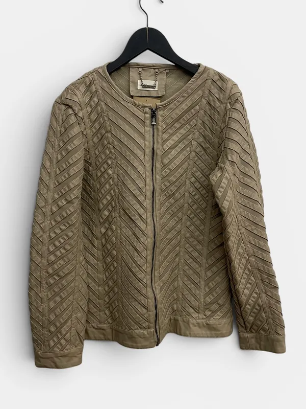 Campera líneas eco cuero lolita