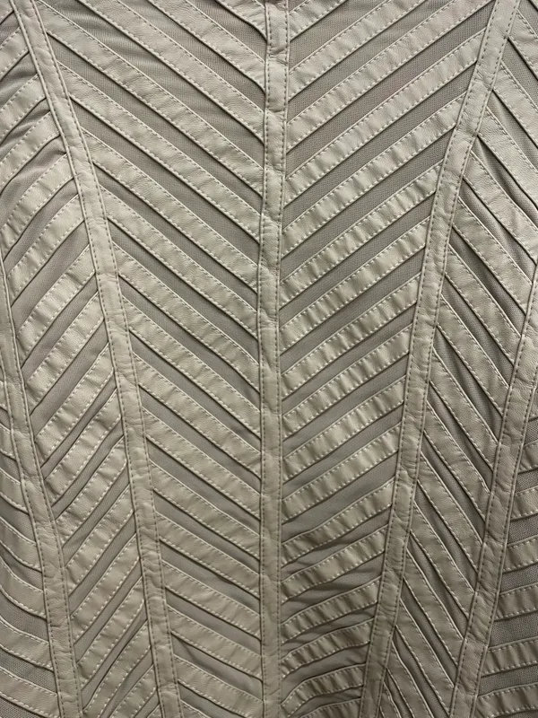 Campera líneas eco cuero lolita