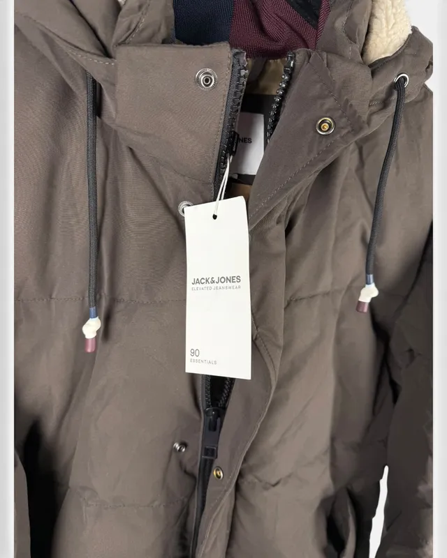 Campera marron c/capucha jack&jones