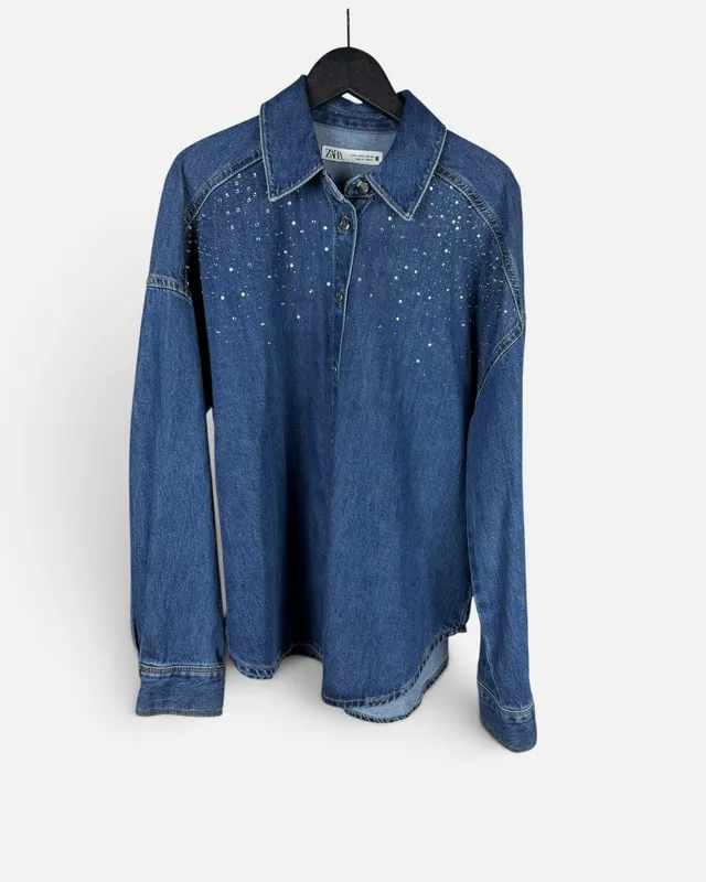 Camisa jean con brillo zara