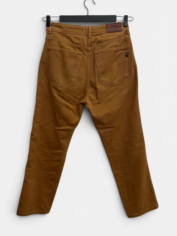 Pantalon cortes tiro alto jazmin chebar