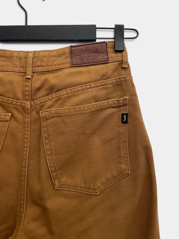 Pantalon cortes tiro alto jazmin chebar