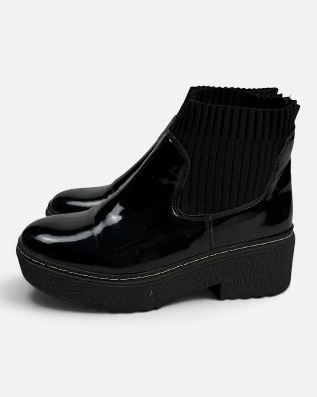 Botas negras charol miss carol