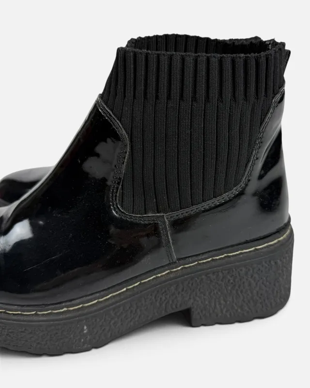 Botas negras charol miss carol