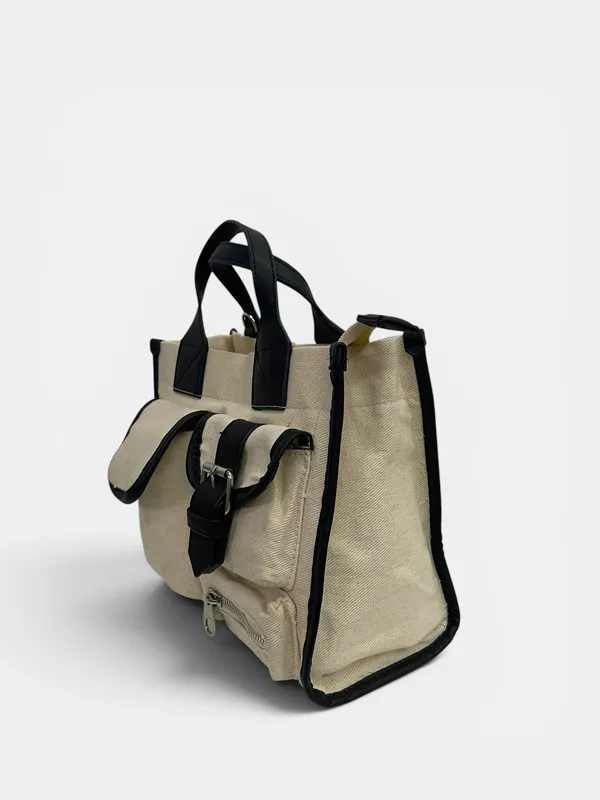 Cartera de mano cargo stradivarius