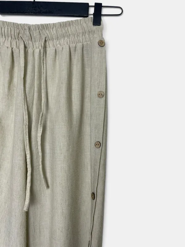 Pantalon liviano botones wide leg