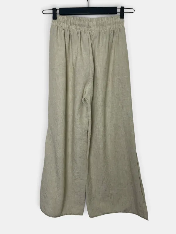 Pantalon liviano botones wide leg