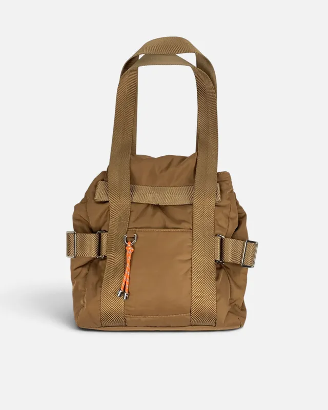 Cartera beige nylon zara