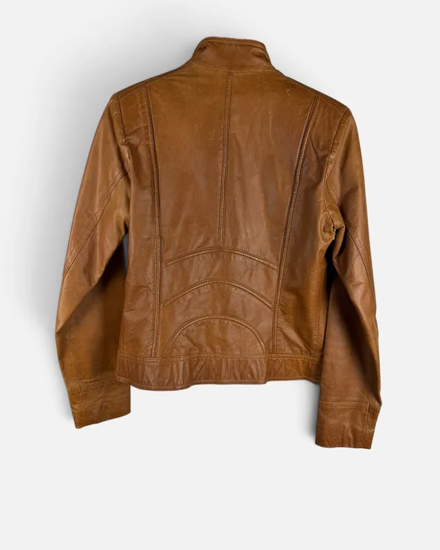 Campera marron anthology