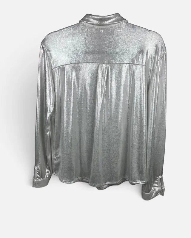 Camisa plateada
