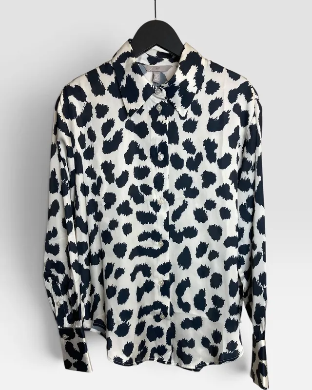Camisa blanca y negra H&M