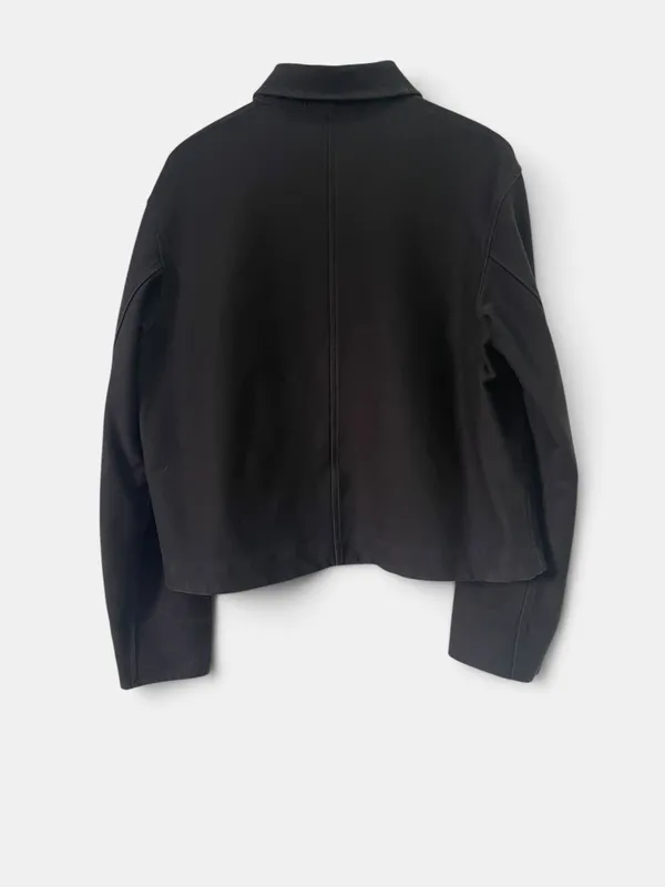 Chaqueta corta bolsillos plaque uniqlo