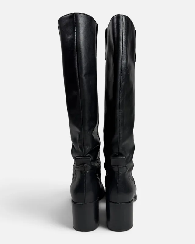 Botas negras c/taco altas zara